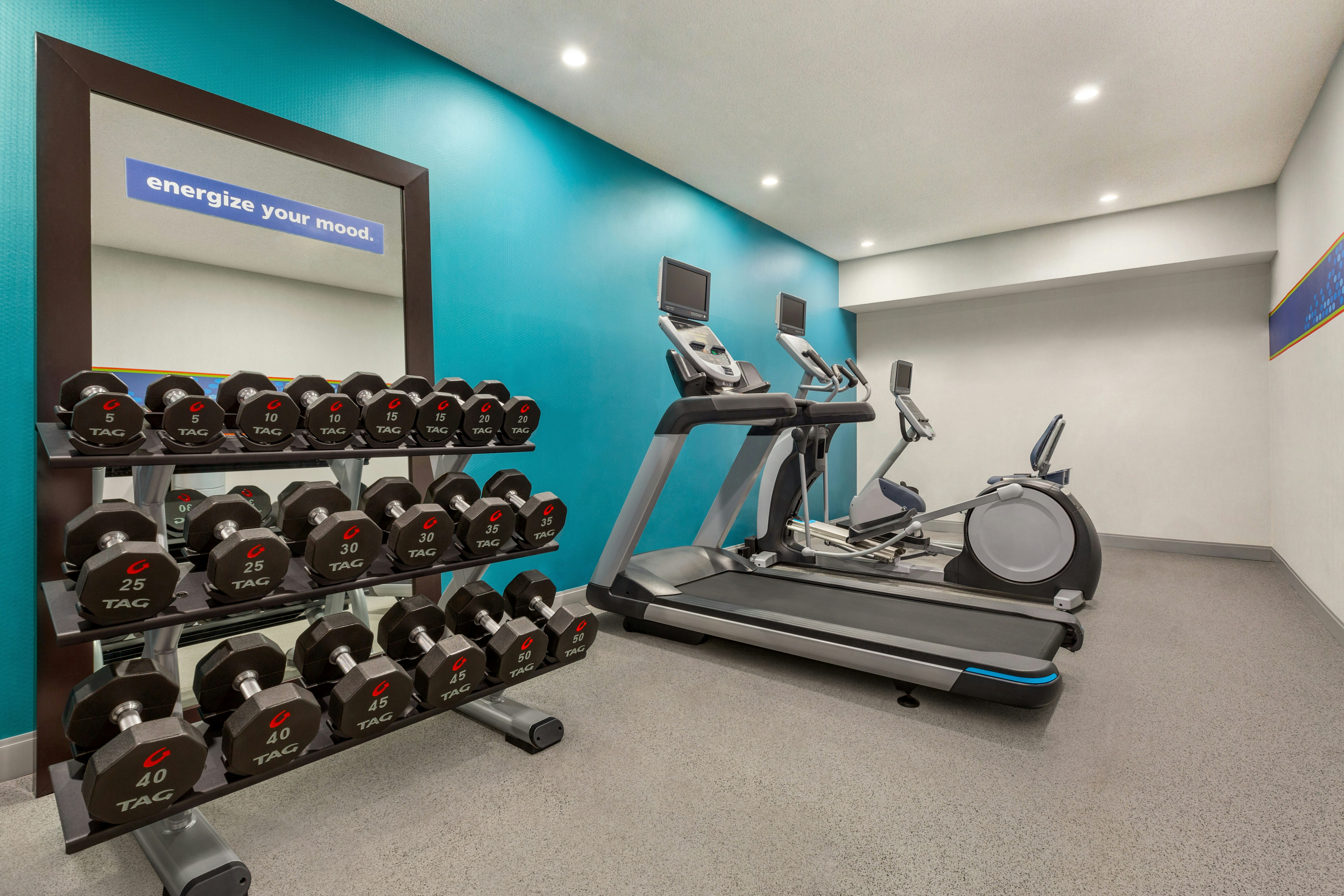 Hampton Inn Kansas City/Blue Springs 24/36