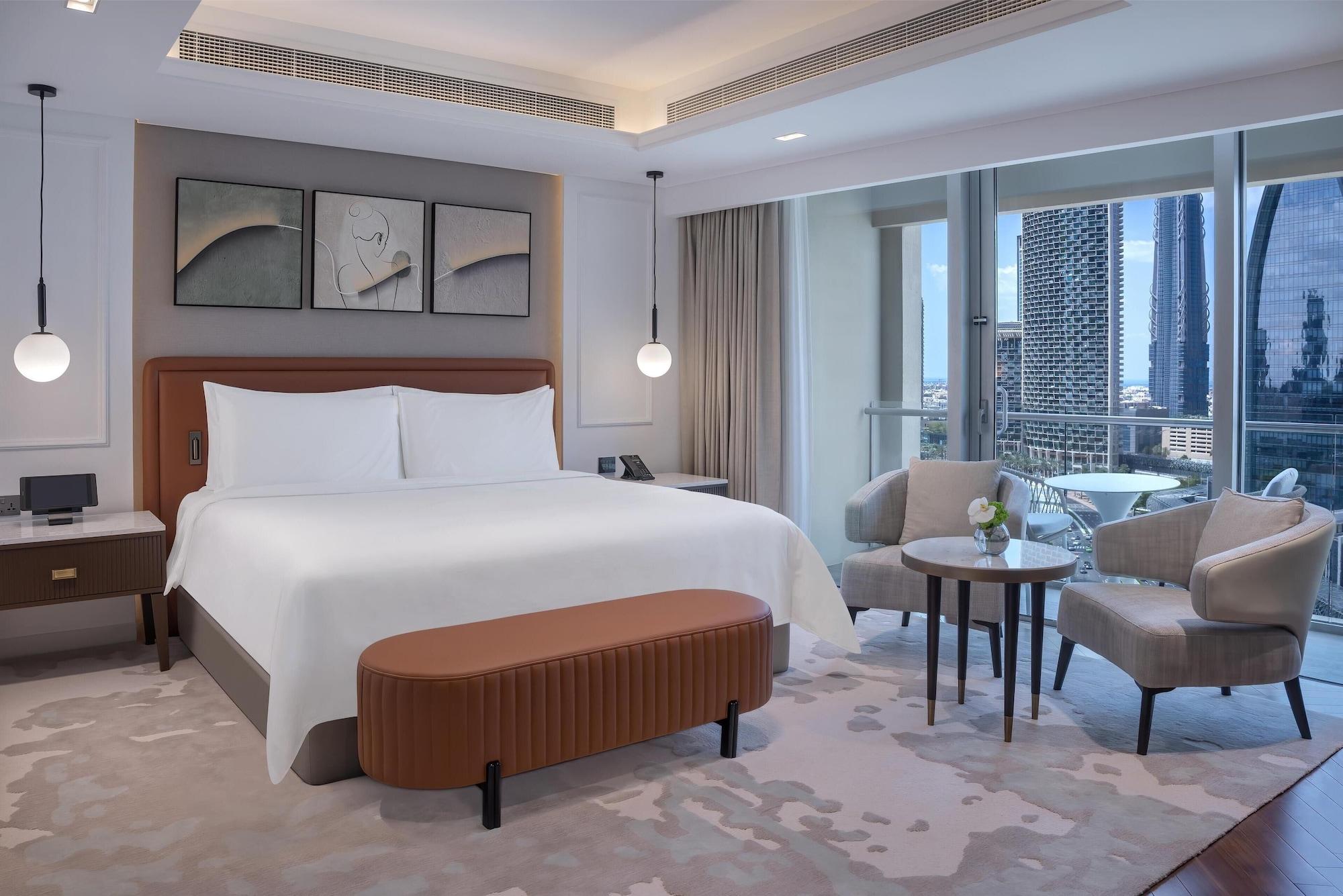 Grand, Suite, Multiple Beds, City View