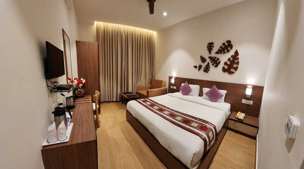 HOTEL GORBANDH 21/48