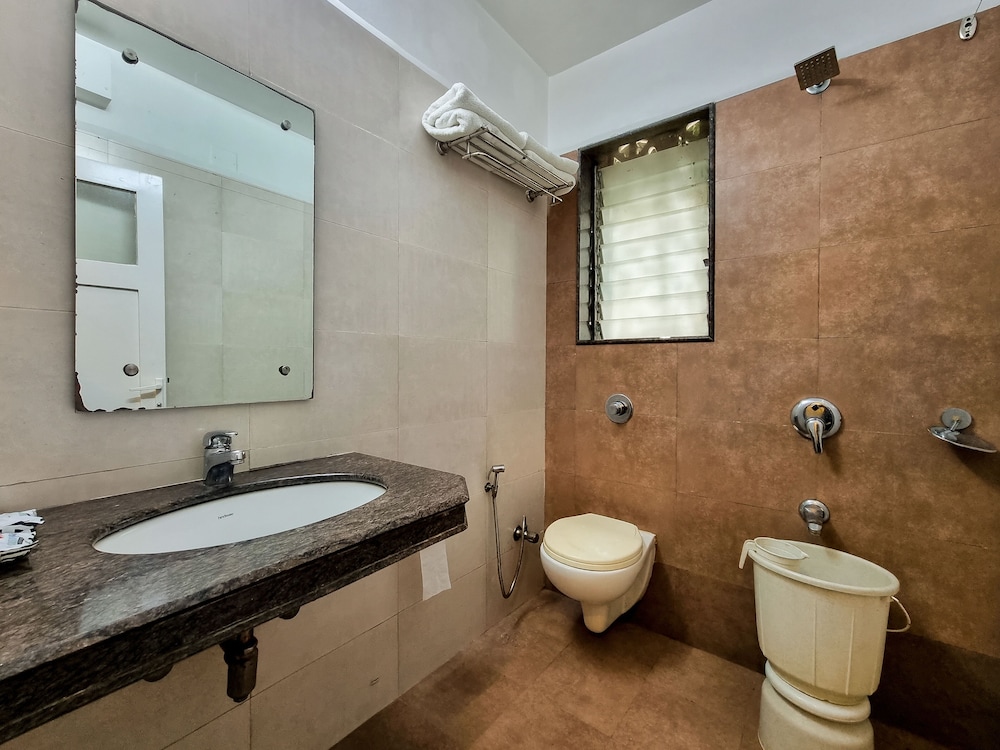 Hotel Balwas International 44/47