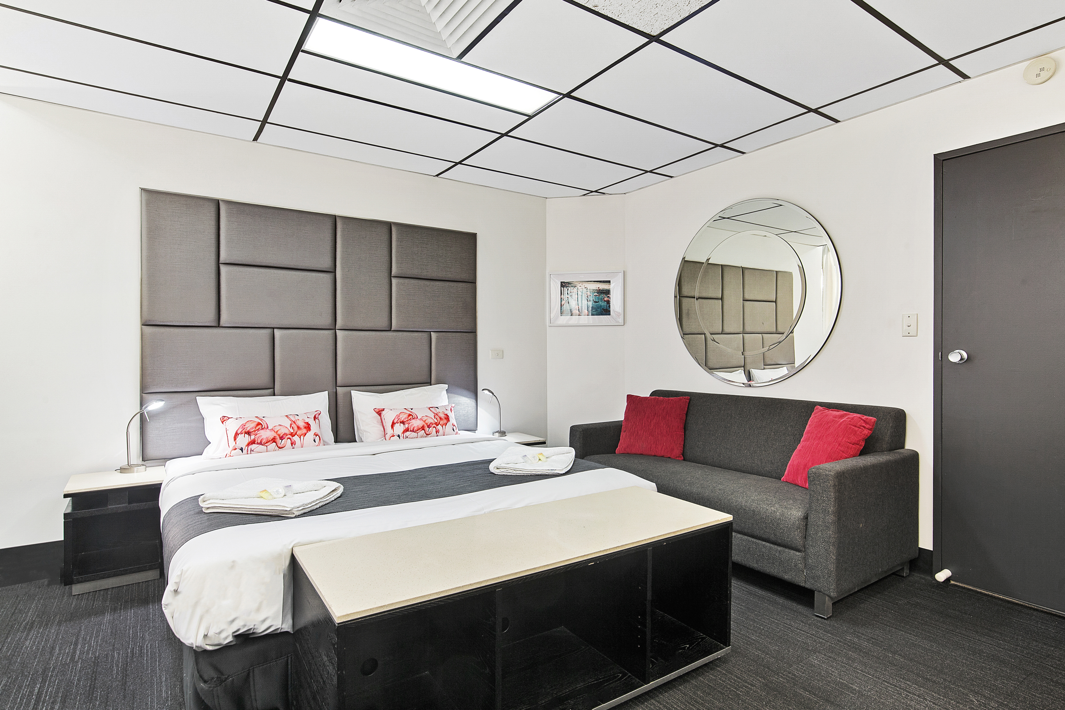 Deluxe, King Bed