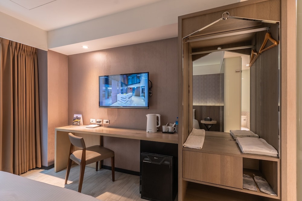 Guide Hotel Taipei Fuxing N. 60/71