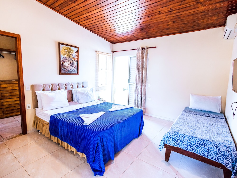 Velinn Hpj Ilhabela Hostel 13/50