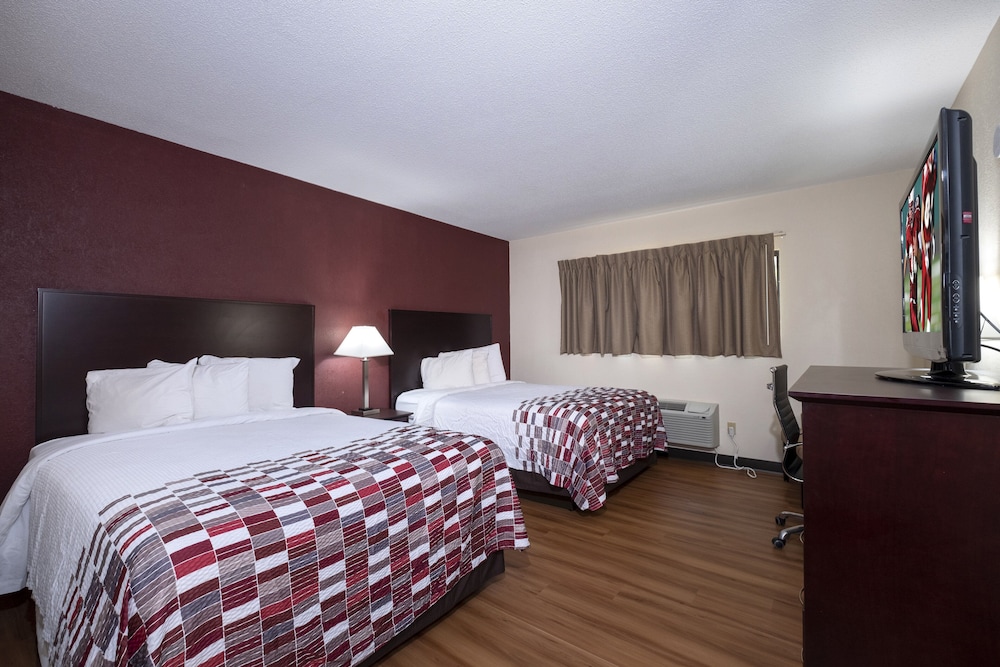Red Roof Inn Warrenton 15/37