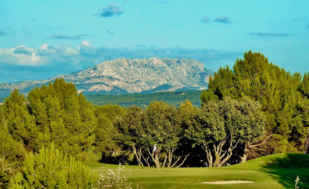 ibis Styles Cabries Aix-en-Provence TGV 40/50