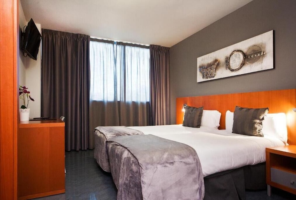 Hotel Sant Pere II 14/50