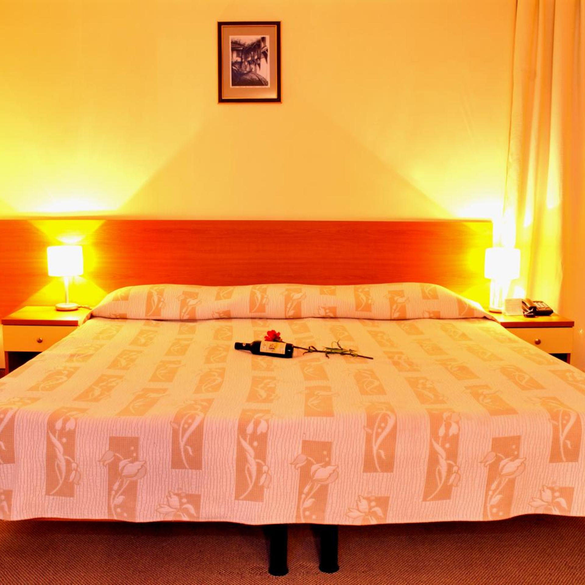Hotel "Prespa" 12/57