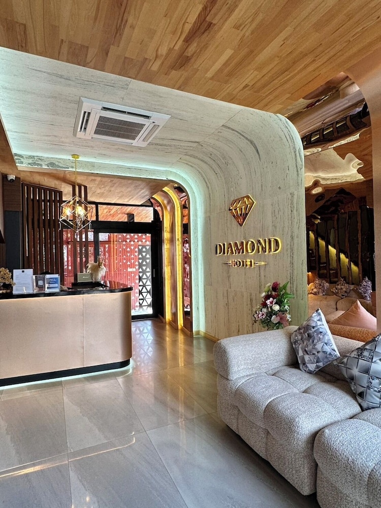 Diamond Hotel Buriram 2/21