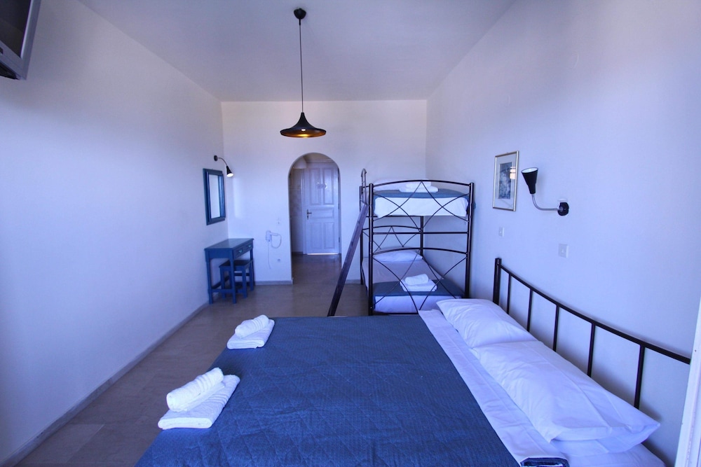 Avra Paradise Aparthotel 20/50