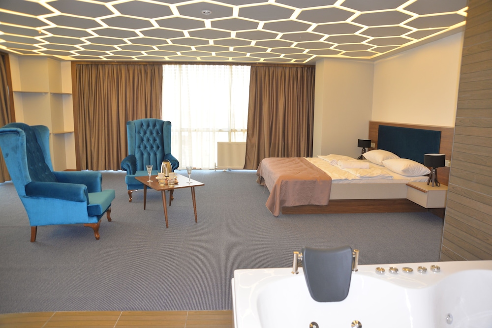 Tevetoglu Hotel 44/50