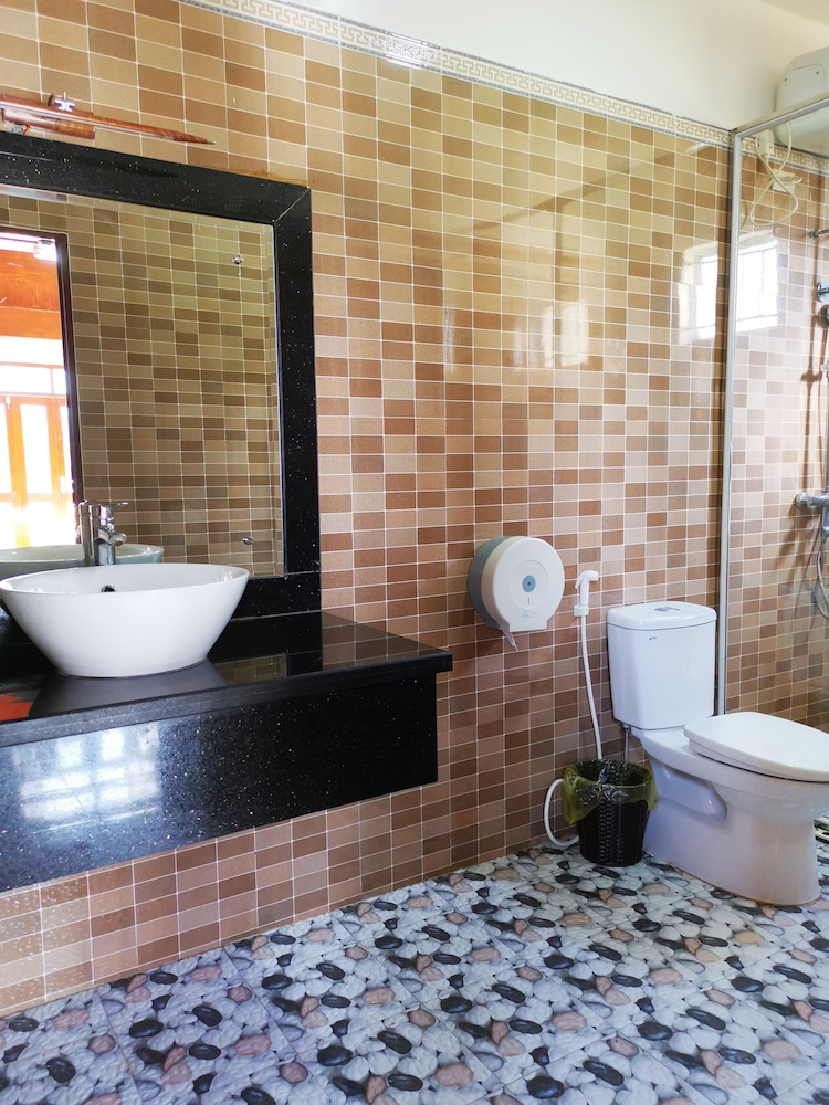 La Belle Vie Tam Coc Homestay 24/25