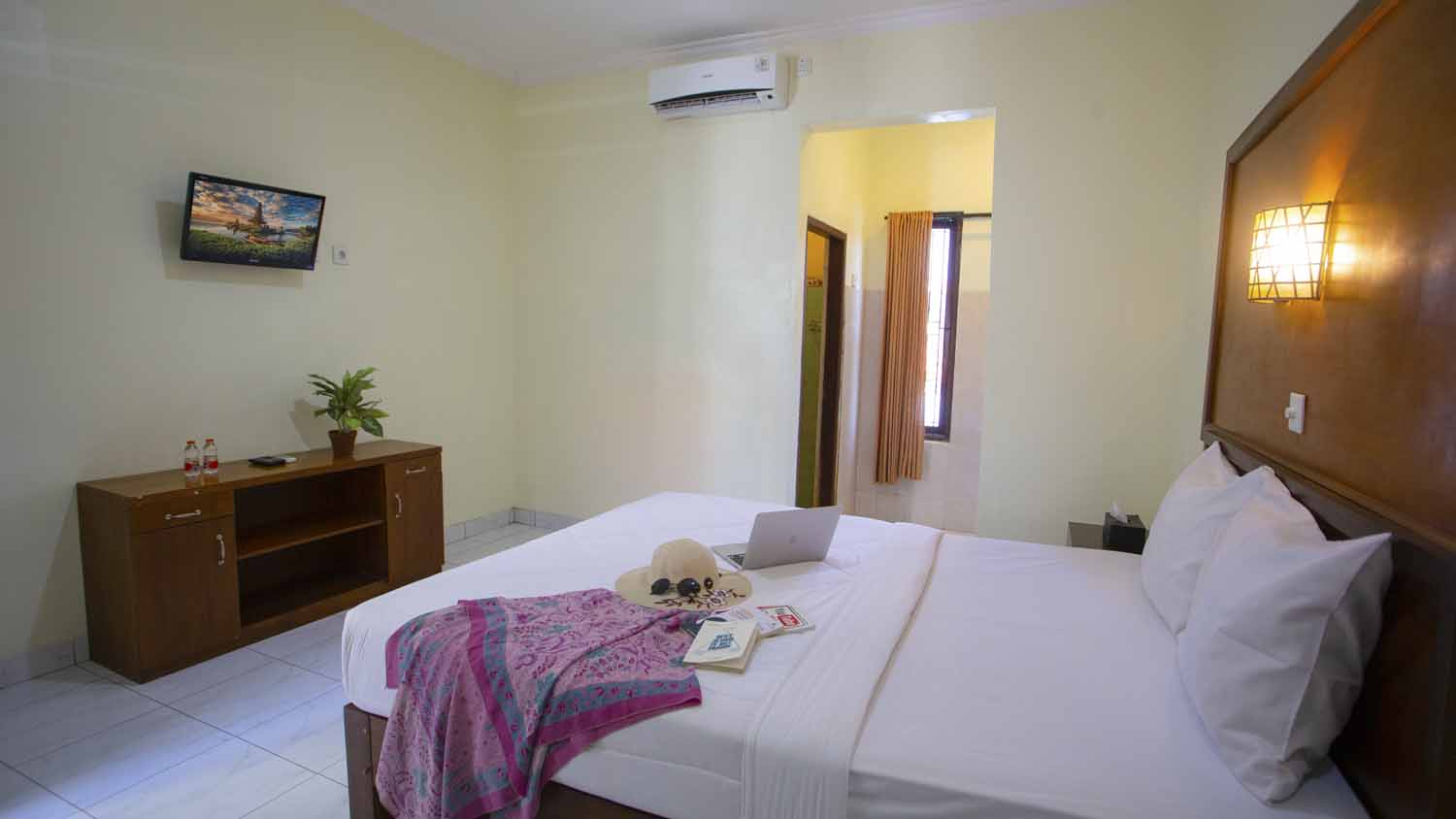 OYO 3910 Teges Inn 30/50