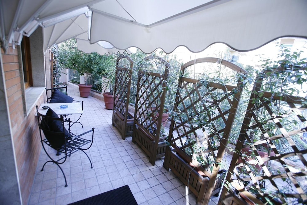 Gardenia Hotel 28/50