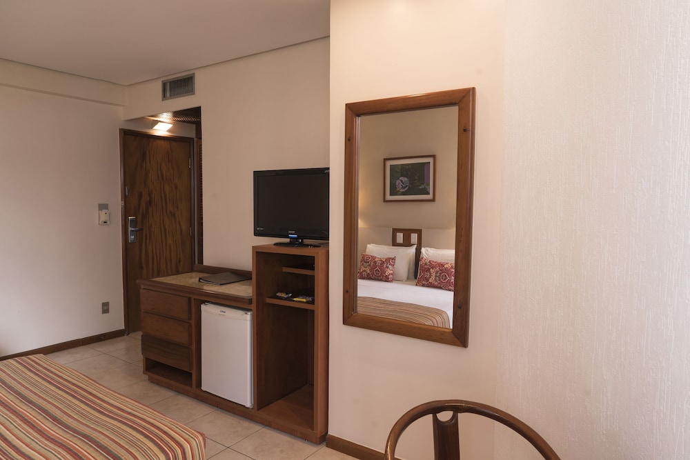 Oft Tamandare Plaza Hotel 32/38