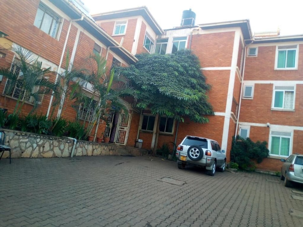 New Scroll Inn Hotel 45/50