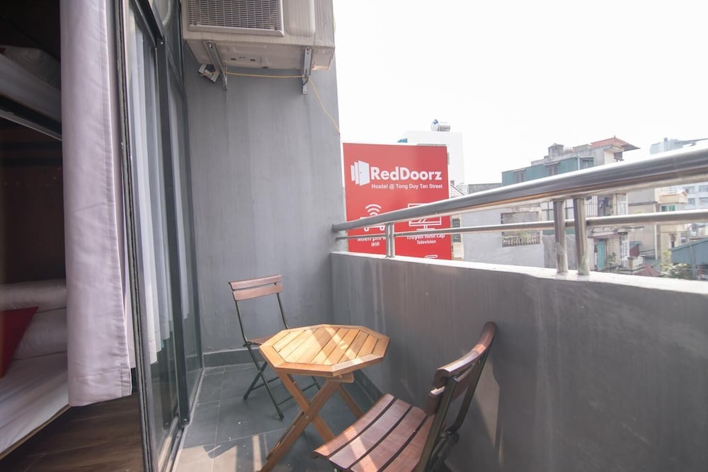 Soft Pillow Hostel - Adults Only 6/45
