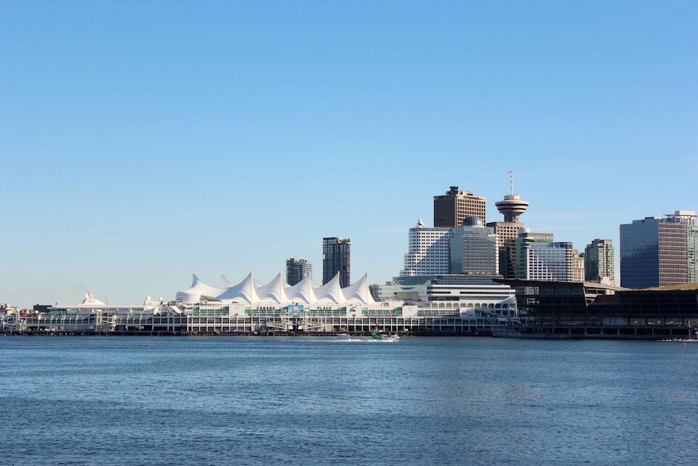 Pan Pacific Vancouver 66/68