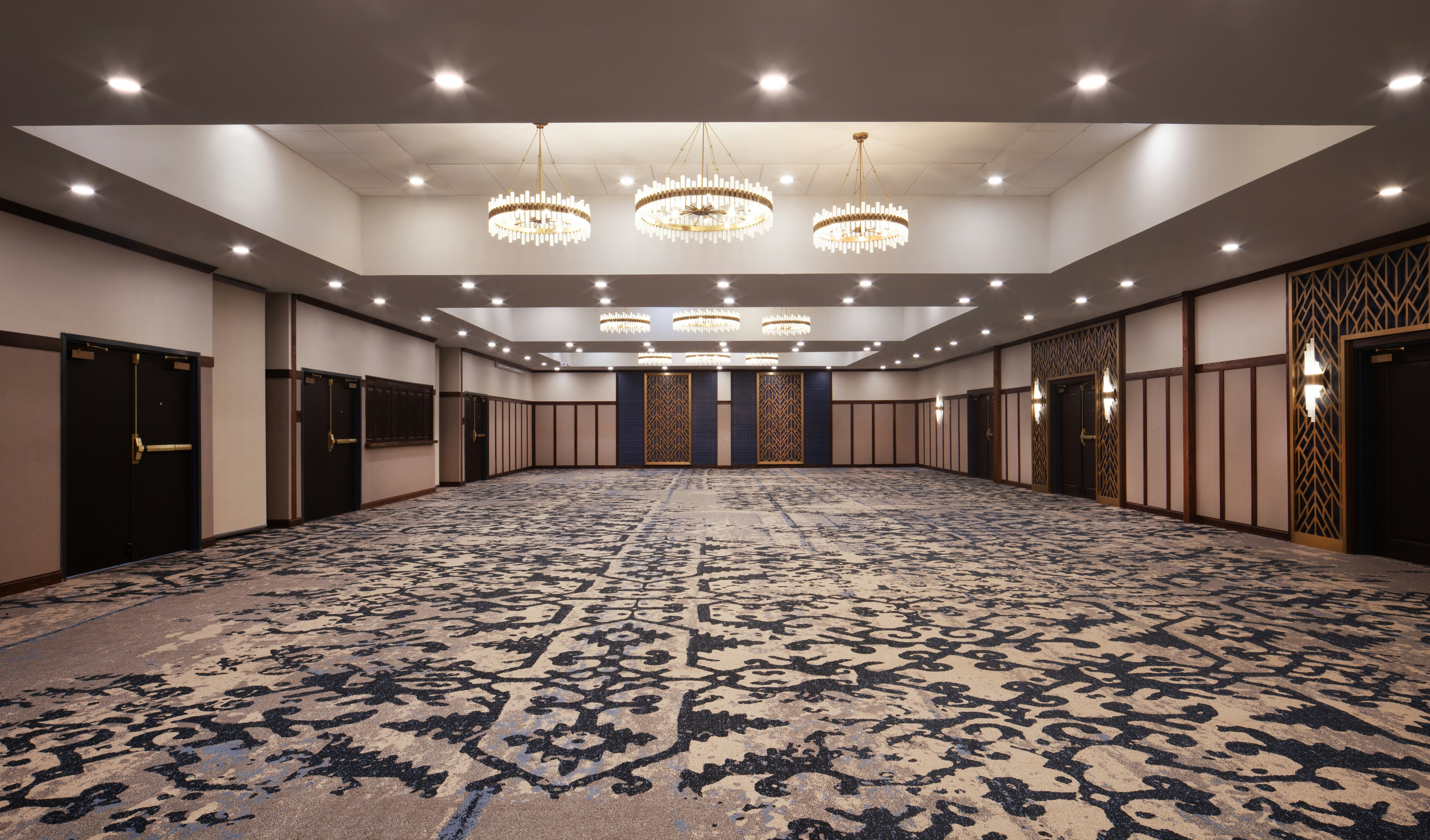 Hotel Royer Urbana Champaign, Tapestry Collection by Hilton 38/38