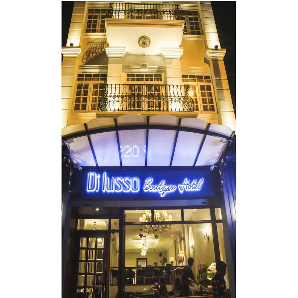 Di Lusso Hotel 3/64