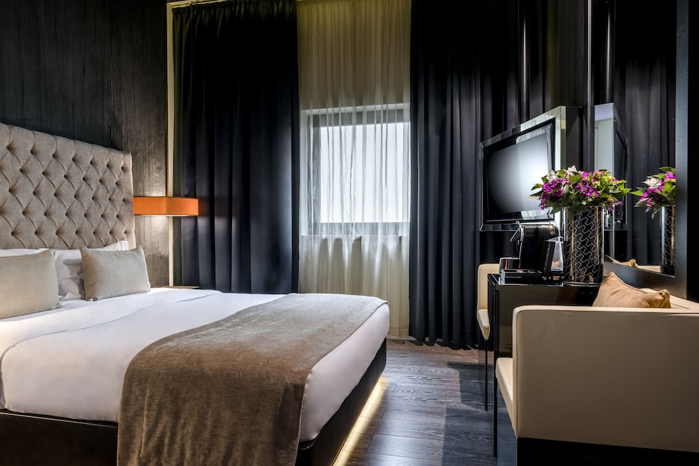 9 Hotel Mercy X Mercy Hotel 16/50