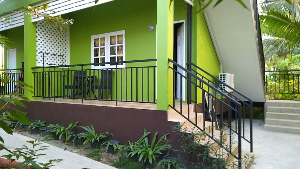 Khaolak C-Nior Bungalow photo5