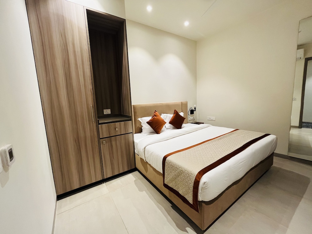 Hotel The Royal Vista 26/50