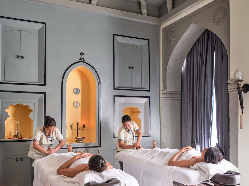 Fairmont Jaipur 17/50