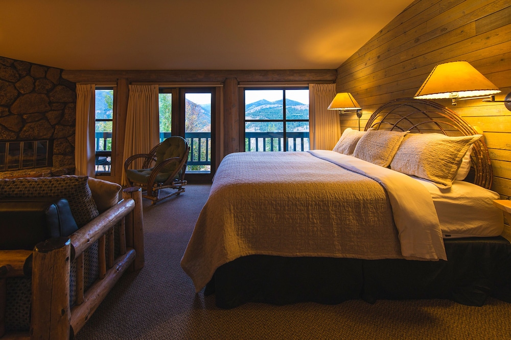 Sun Mountain Lodge 27/82