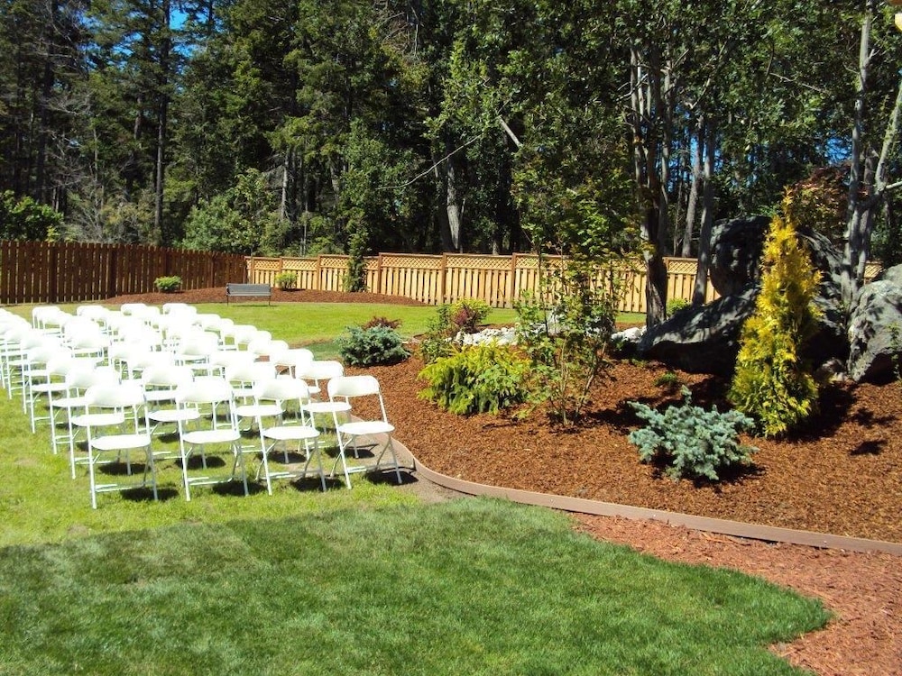 Best Western Plus Oak Harbor Hotel & Conference Center 5/41