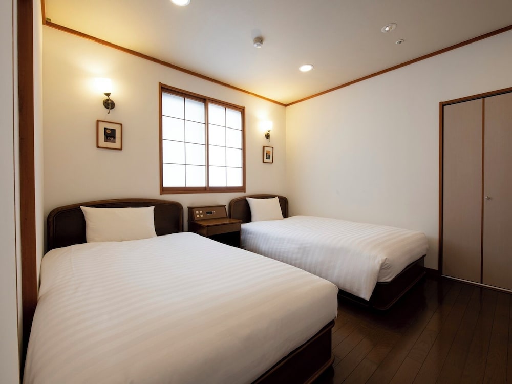 Furuyu Onsen ONCRI 9/49