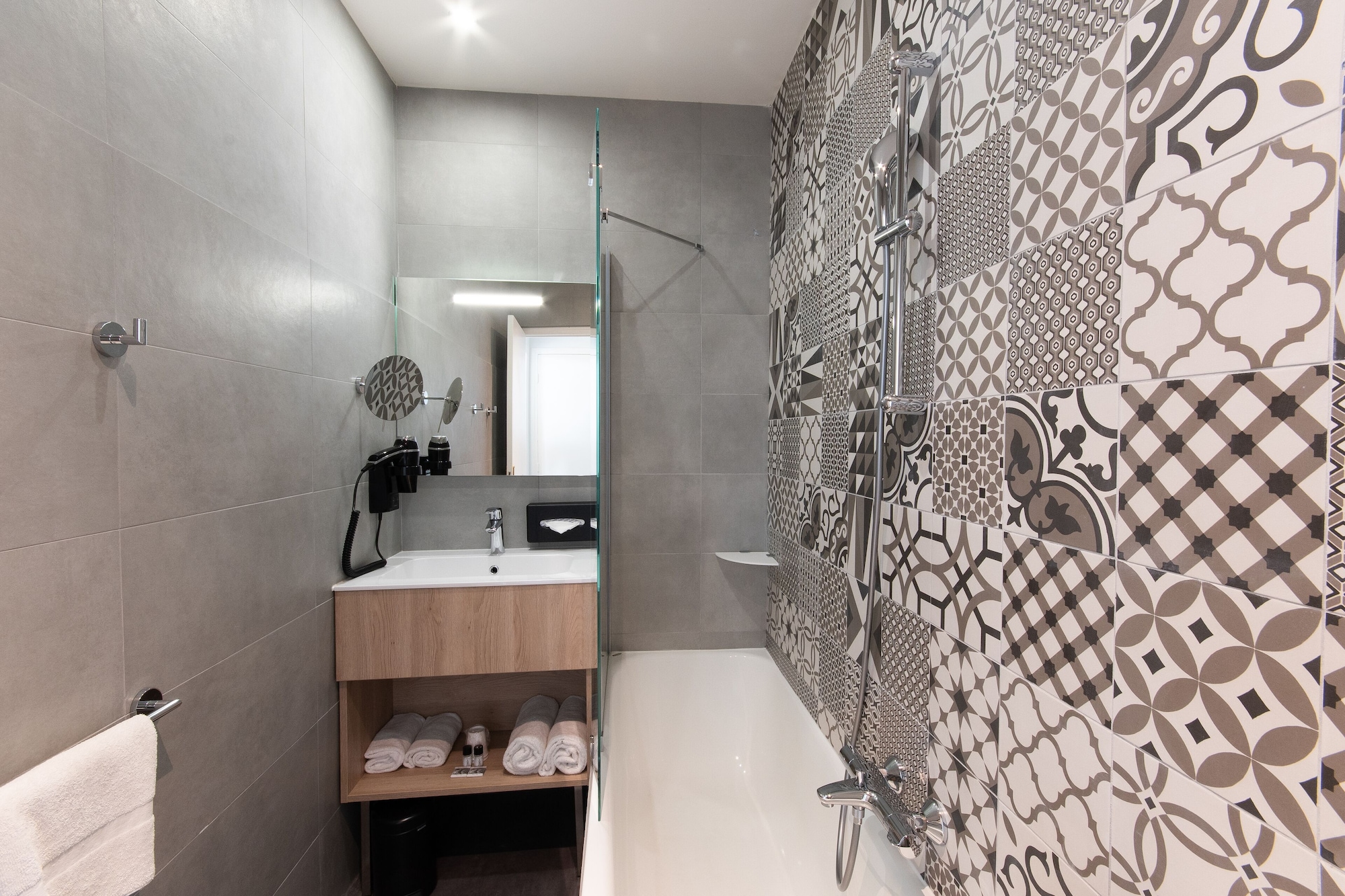 SUPERIOR, DOUBLE BED, BALCONY