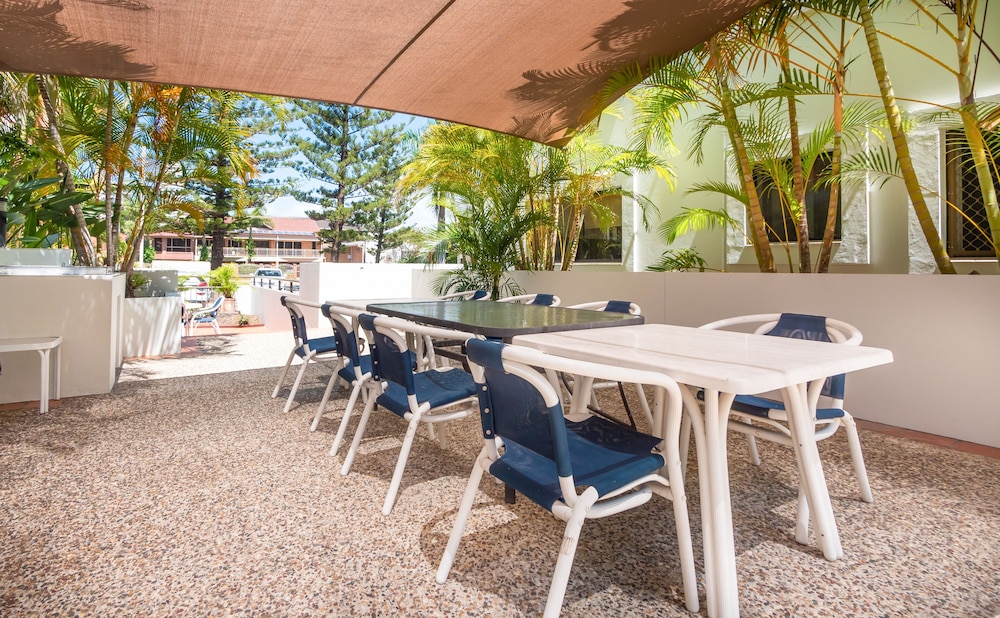 Burleigh On the Beach Apartments 44/62
