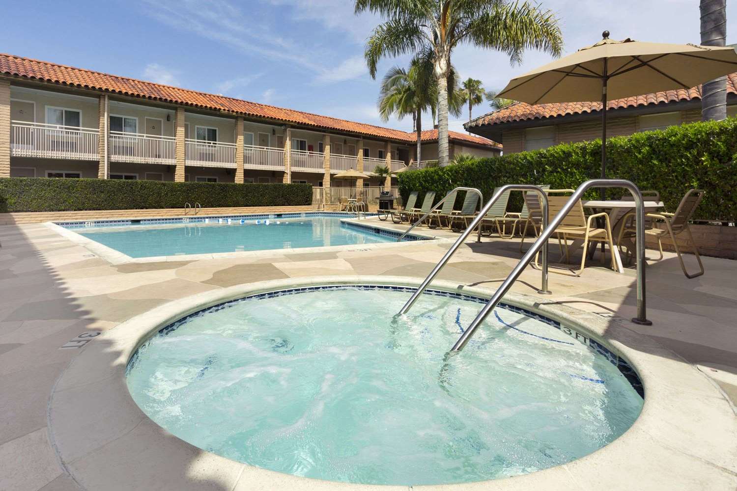 Orange County Airport Hotel Costa Mesa 6/15