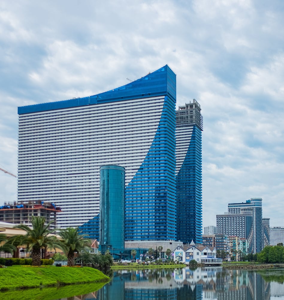 Orbi City Hotel Official 8/63