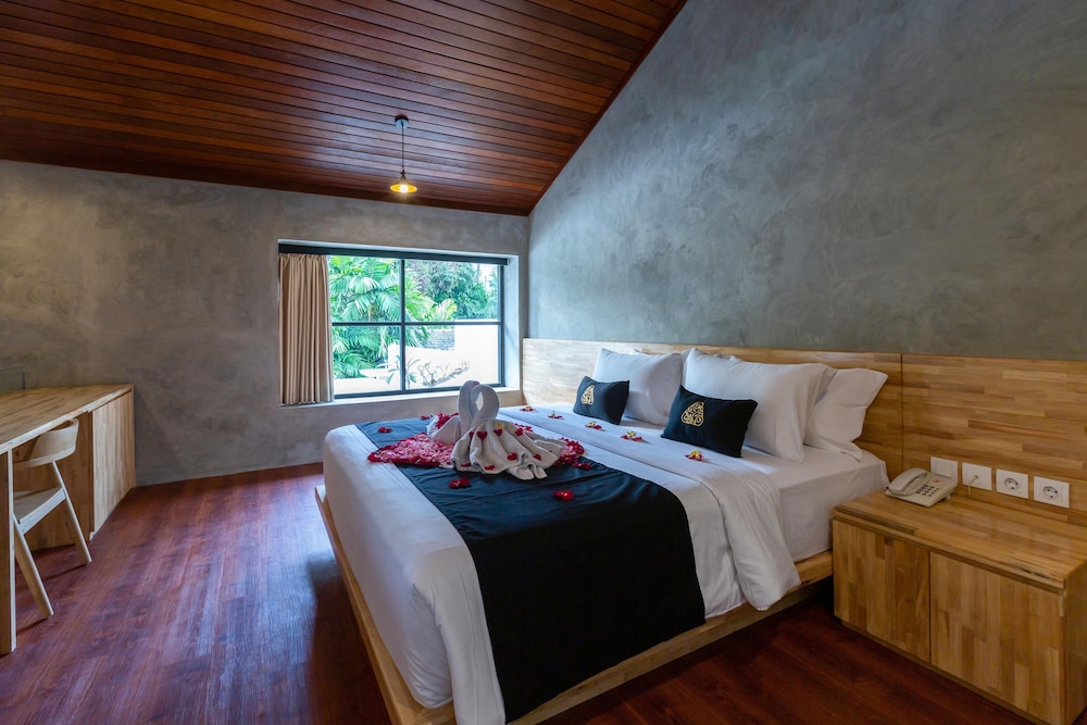 1 BEDROOM, SIGNATURE, VILLA