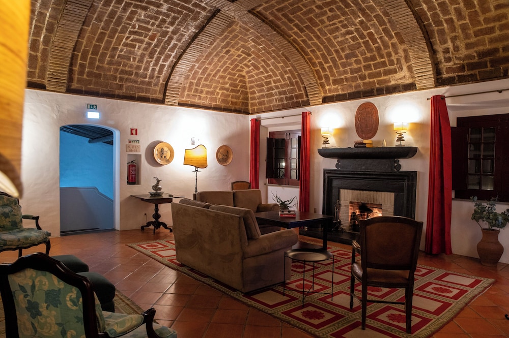 Hotel Rural Horta da Moura by WOT Signature 56/73