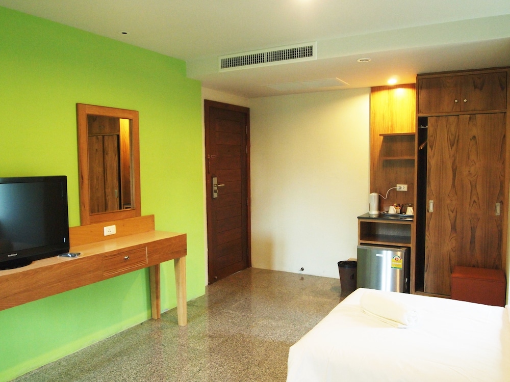 PHUKET ECOZY HOTEL 19/44
