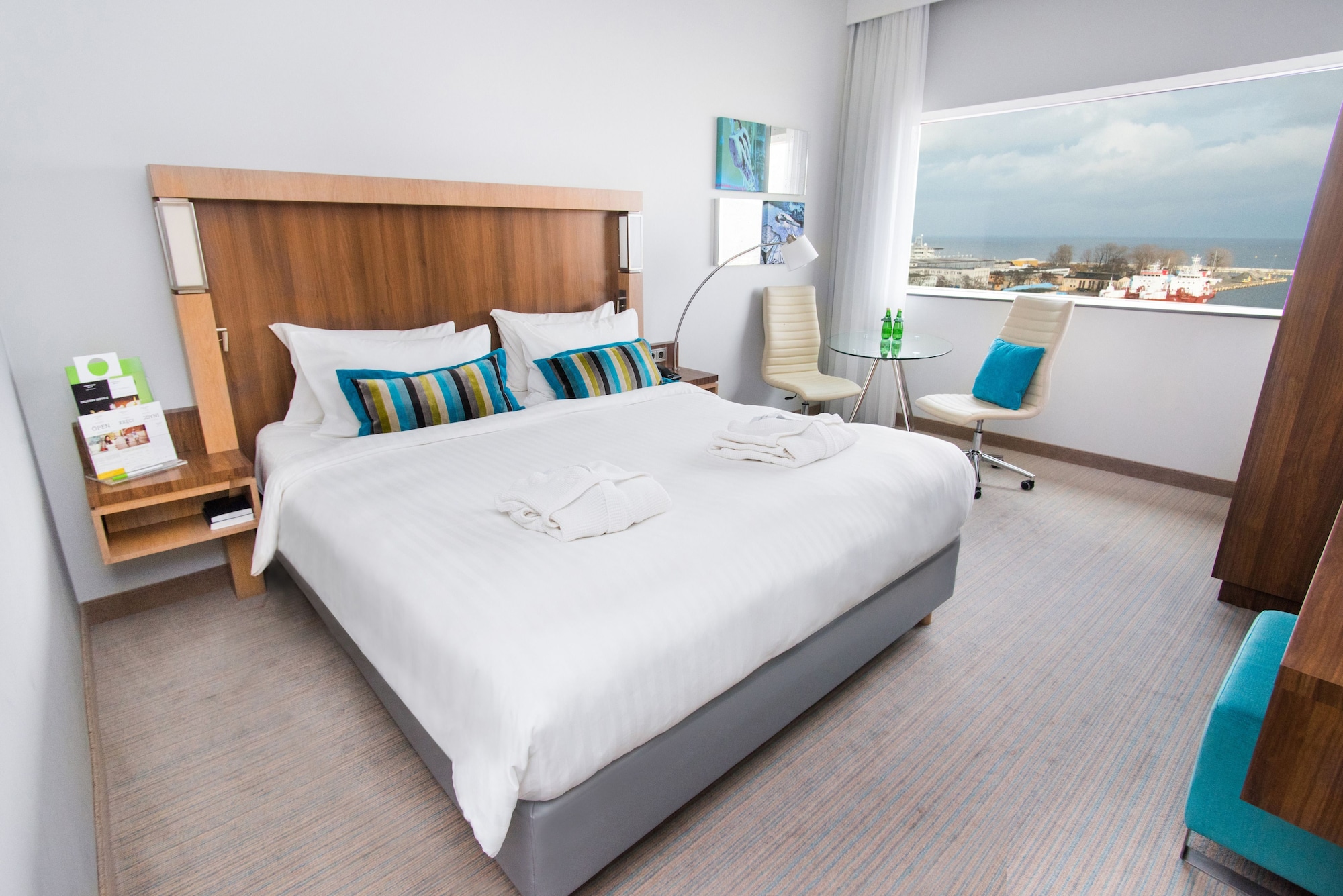 Deluxe, King Bed, Sea View