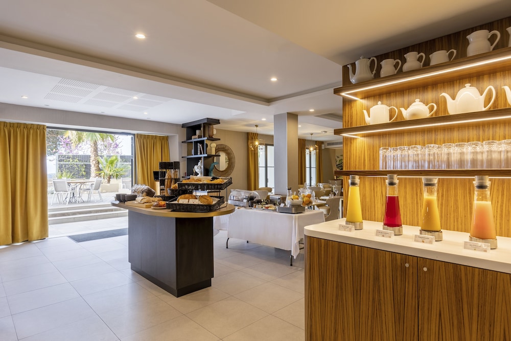 Eden Rose Grand Hotel, BW Premier Colletion 27/28