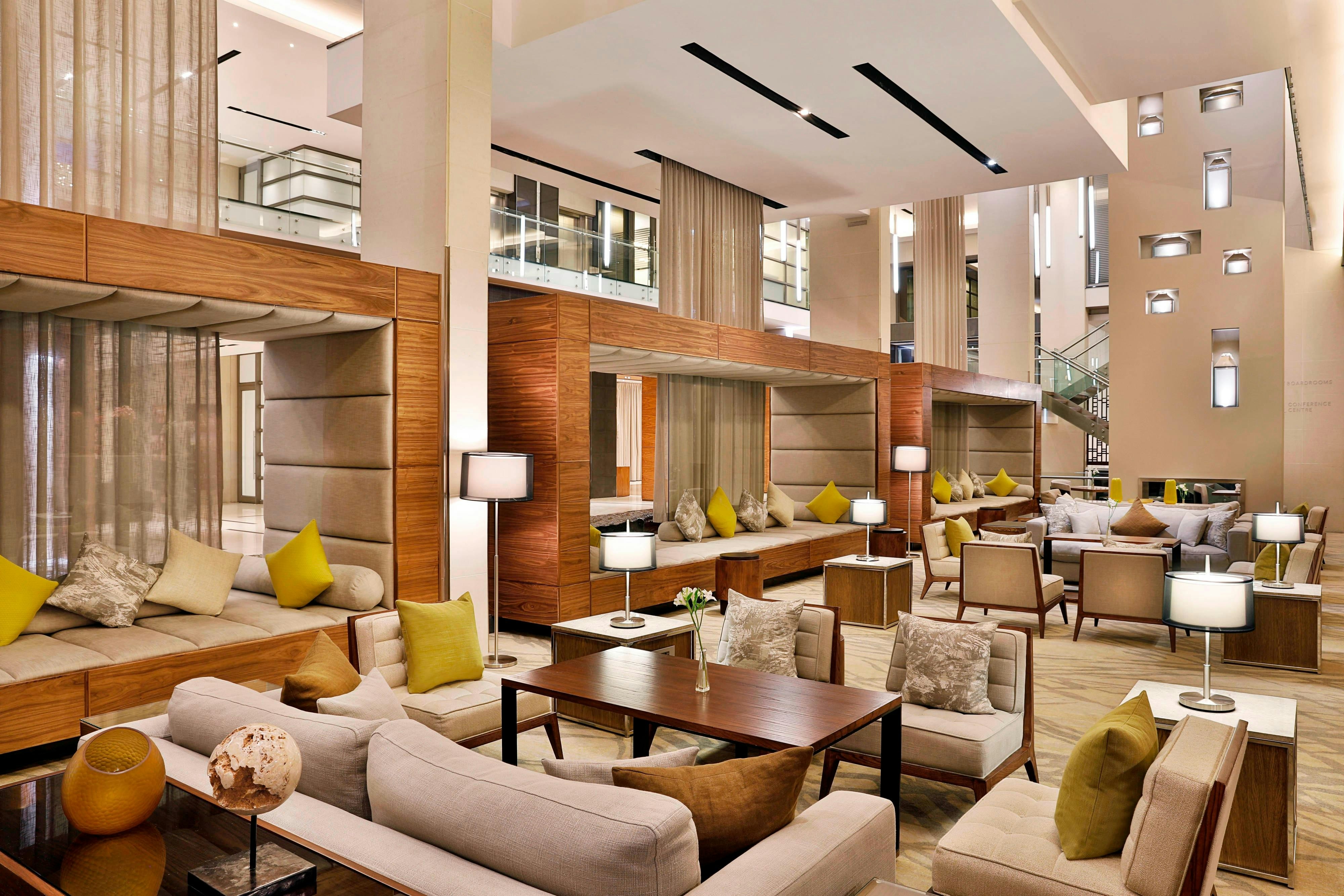 Cape Town Marriott Hotel Crystal Towers 8/27