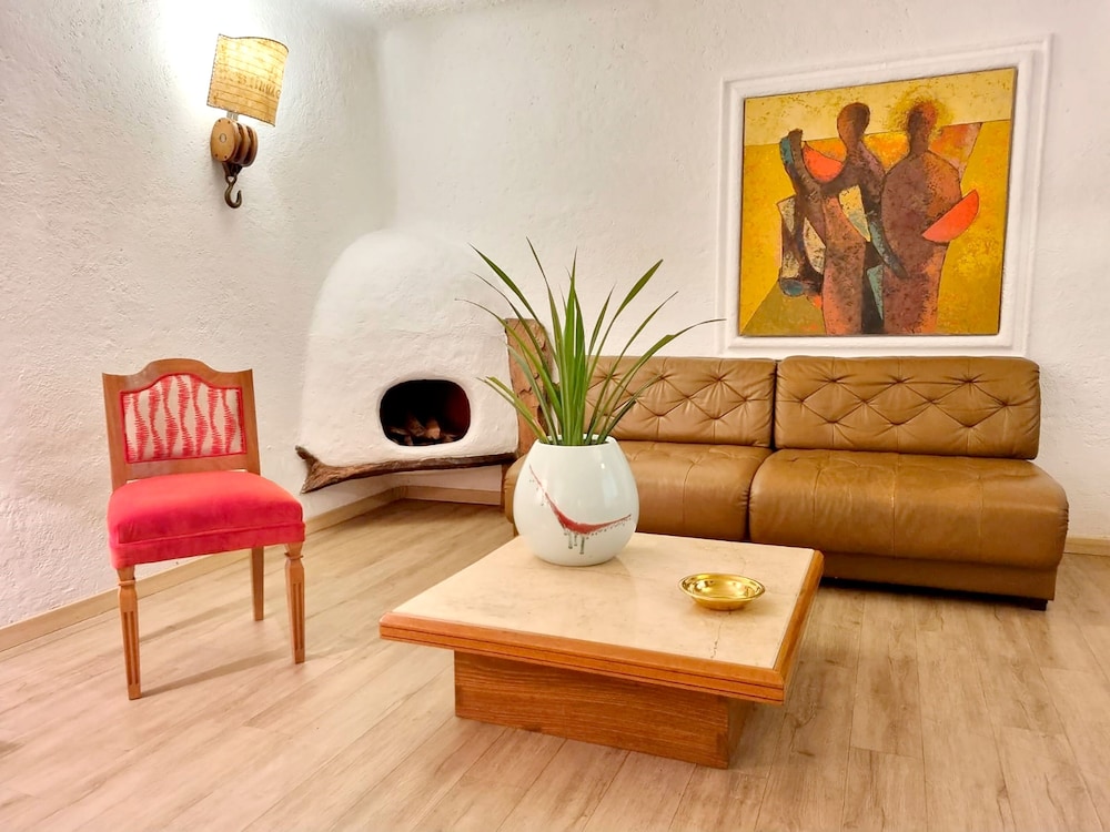 ANTARA HOTEL 64/79