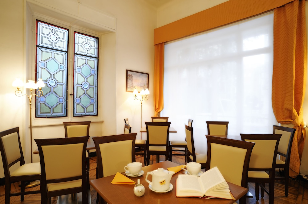 Hotel Alfieri 20/28