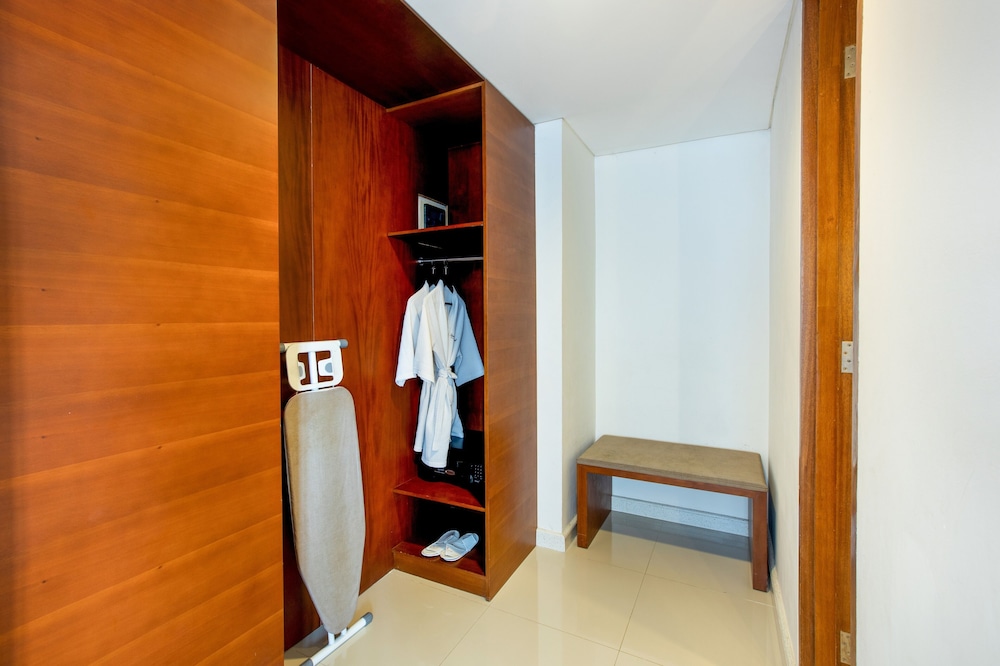 Jambuluwuk Malioboro Hotel Yogyakarta 66/66