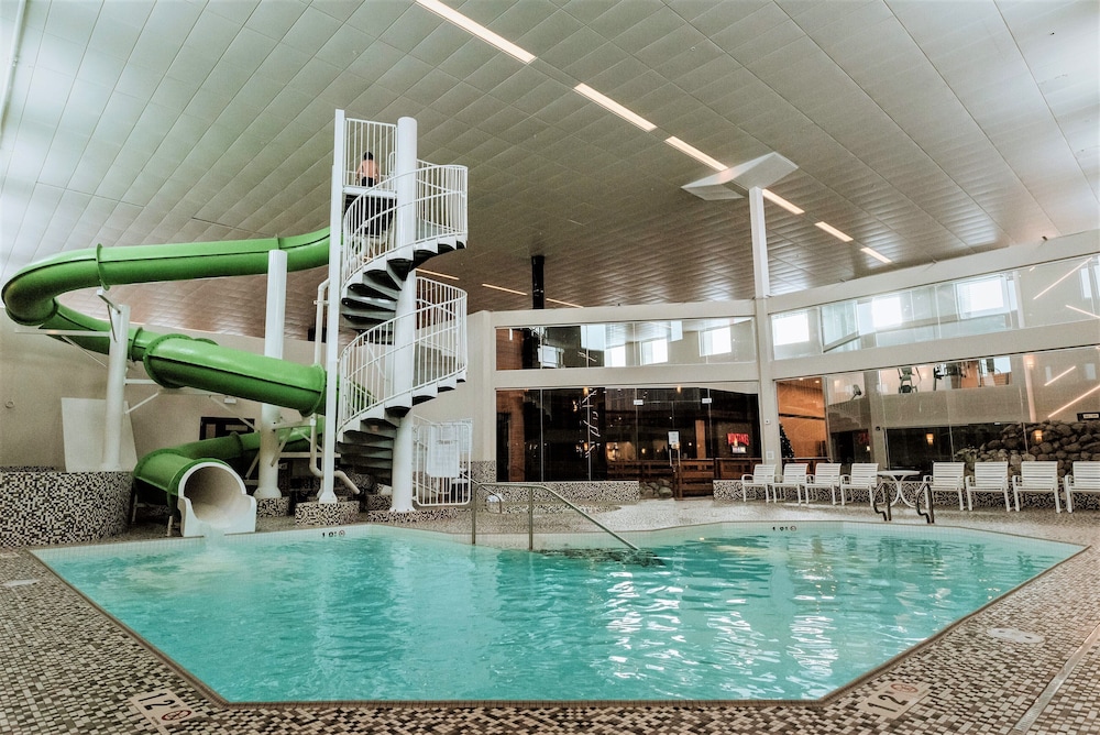 swimming pool spa