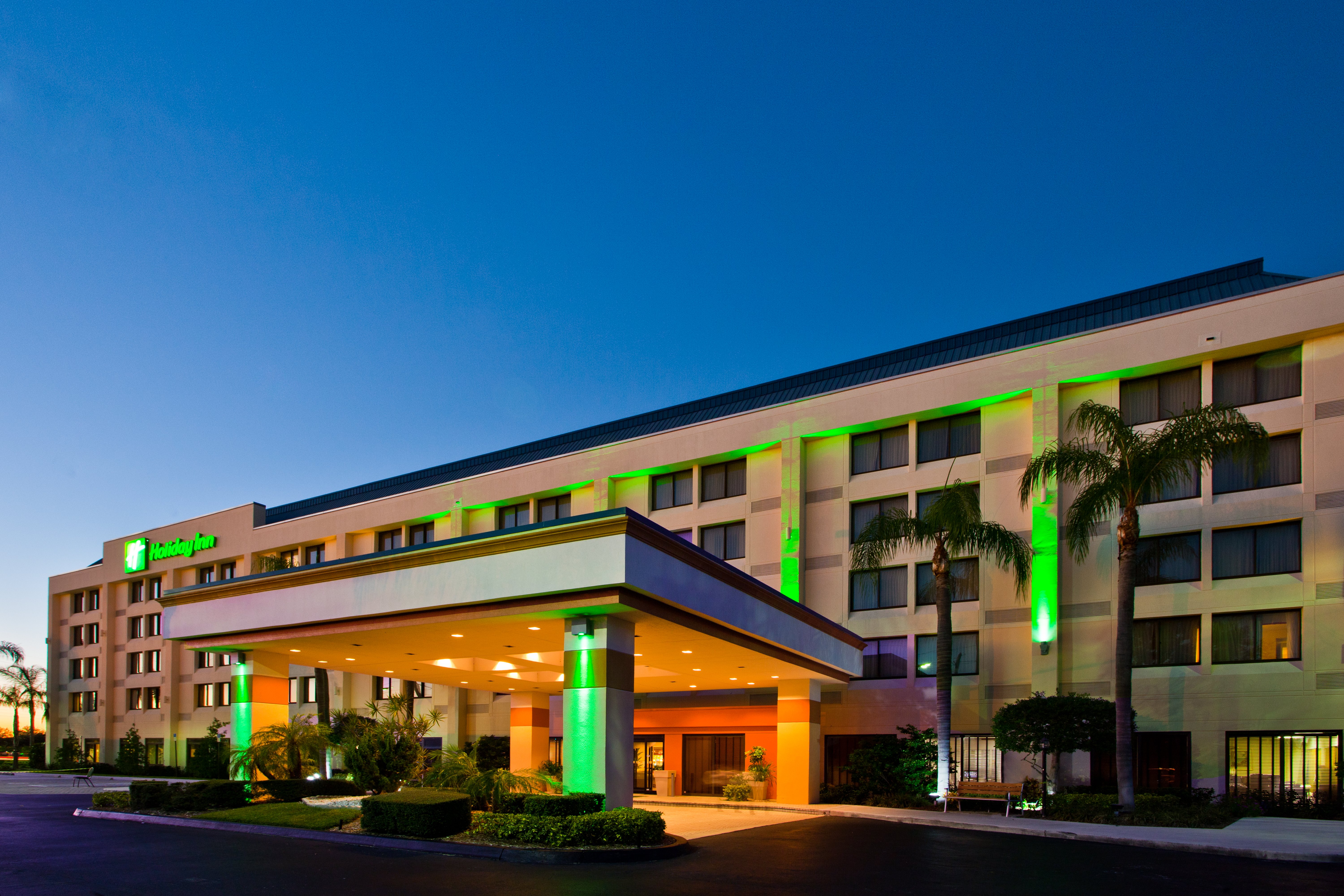 Holiday Inn Port St. Lucie 4/53