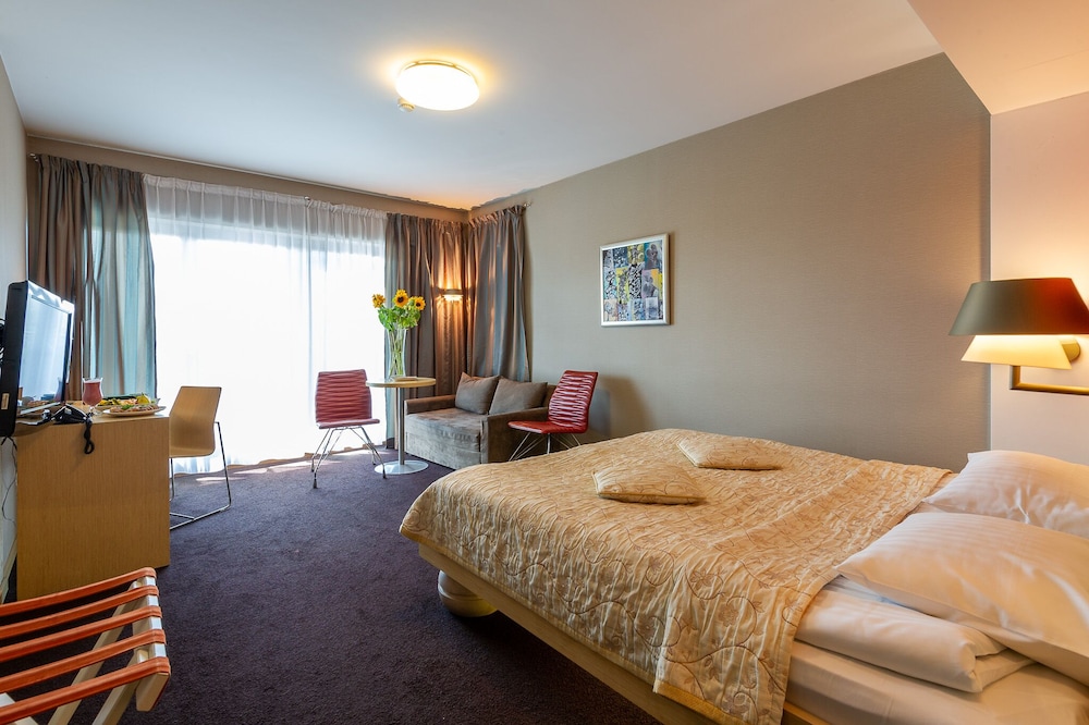Niebieski Art Hotel And Spa 17/45