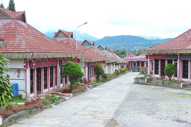 Danau Toba International Cottage Berastagi 9/10
