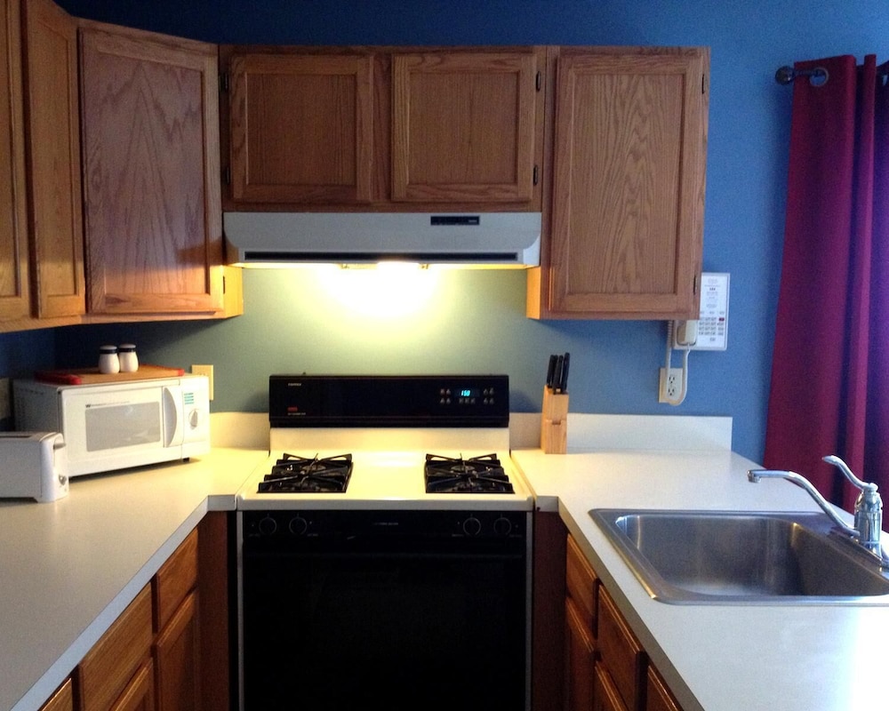 Vinehurst Inn And Suites 58/58