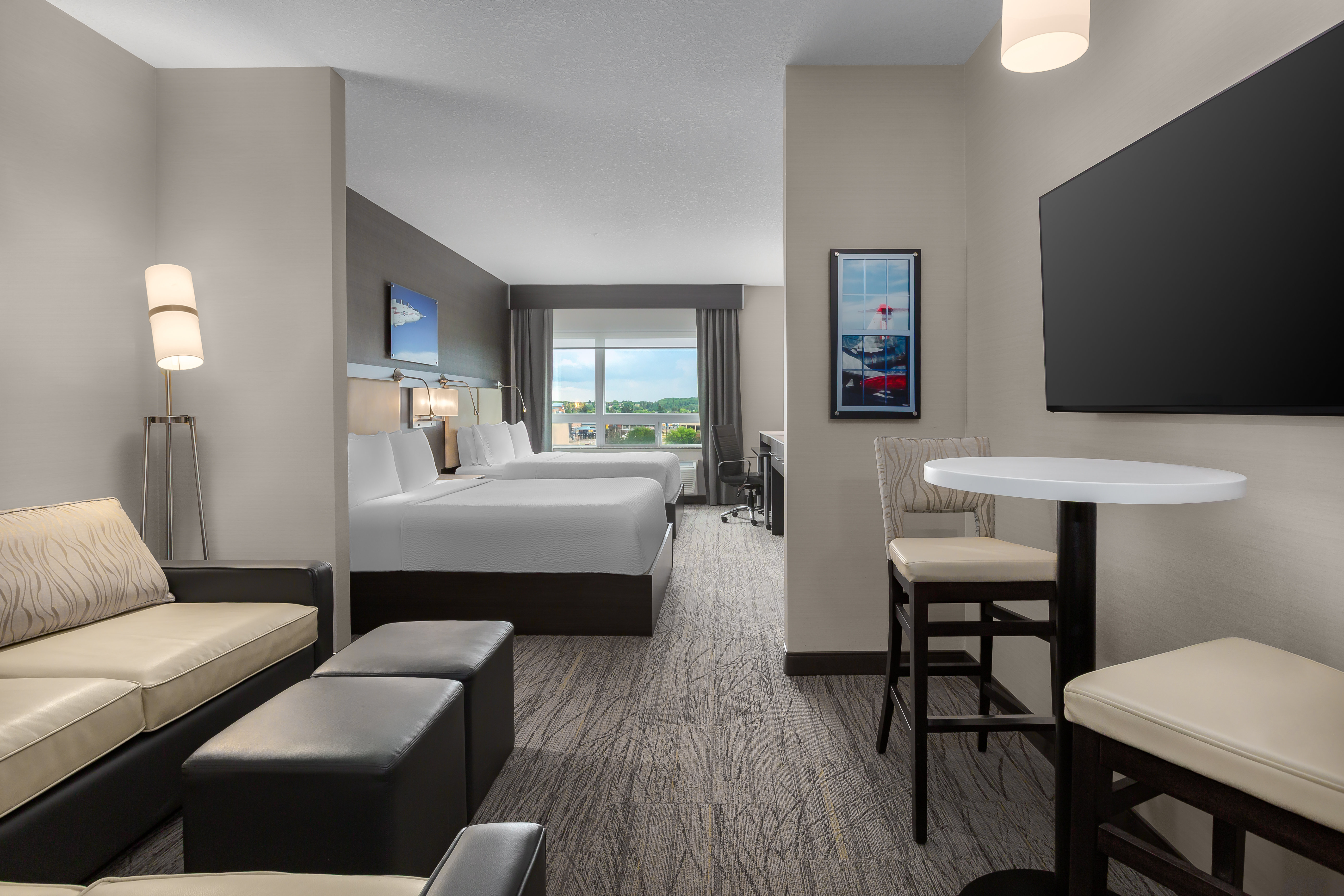 Holiday Inn Express Suites Cold Lake 51/73