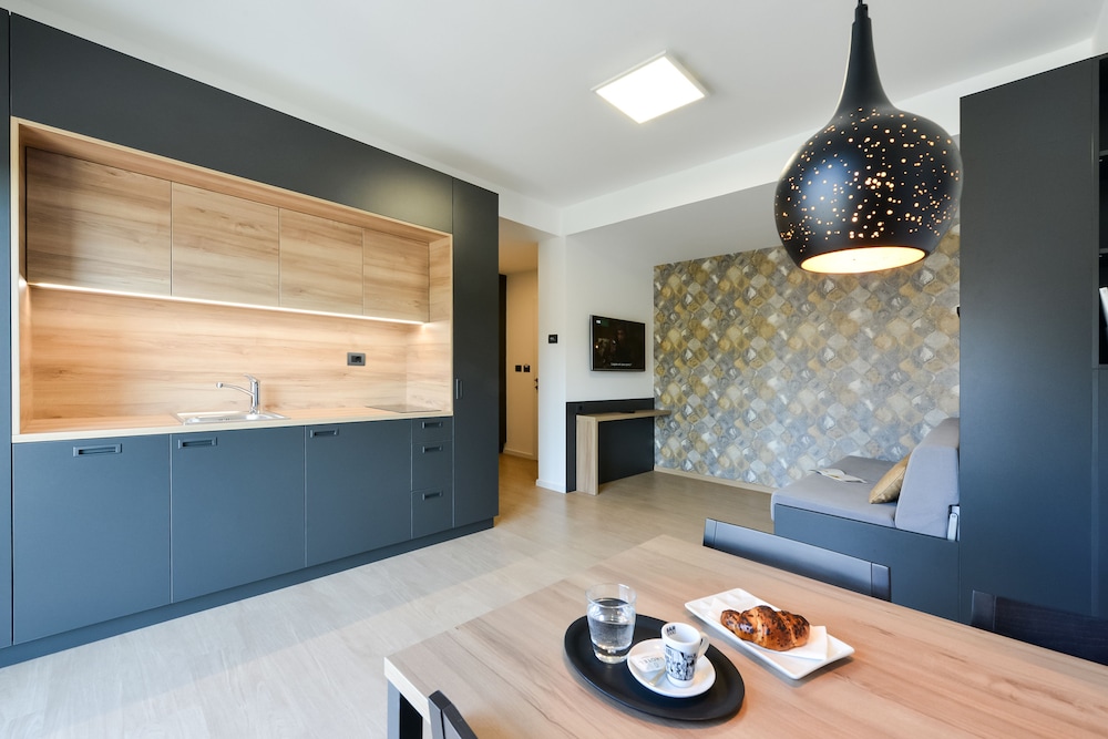 Ahotel Ljubljana 2/31
